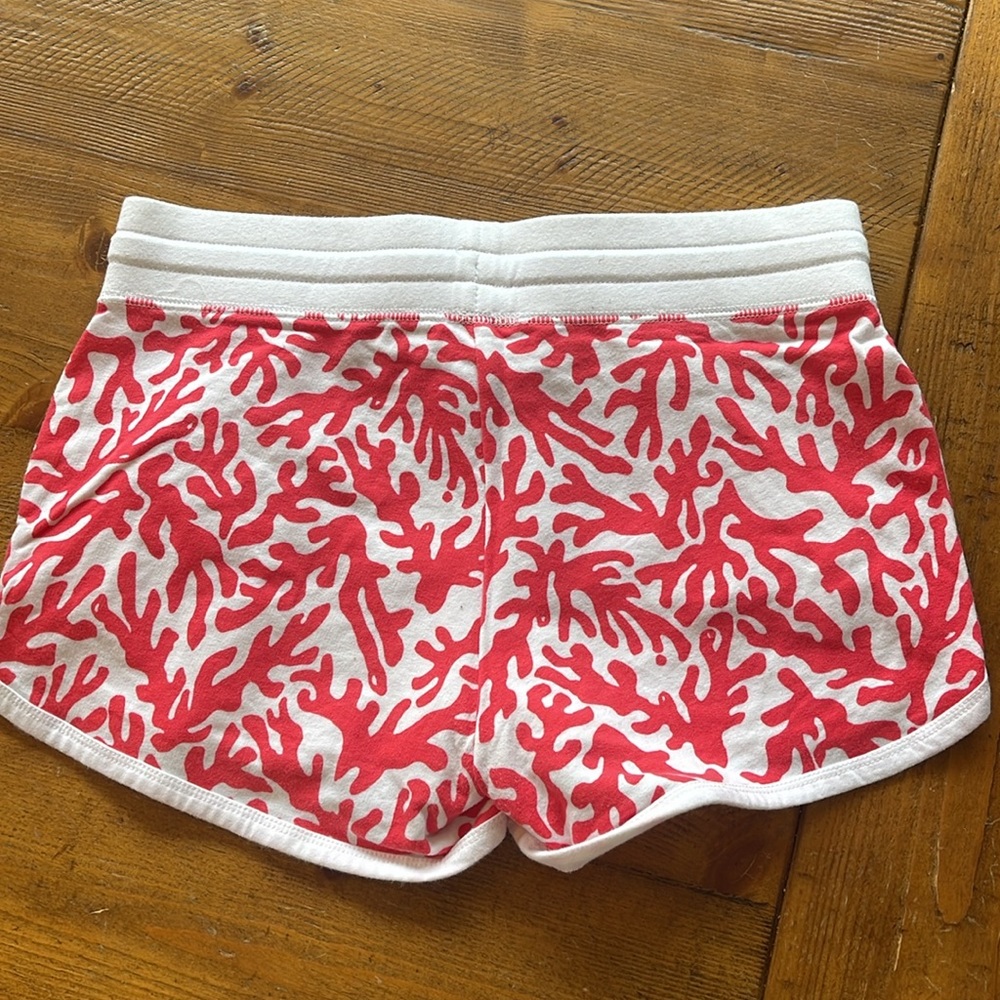 Lilly Pulitzer shorts - Picture 4 of 4